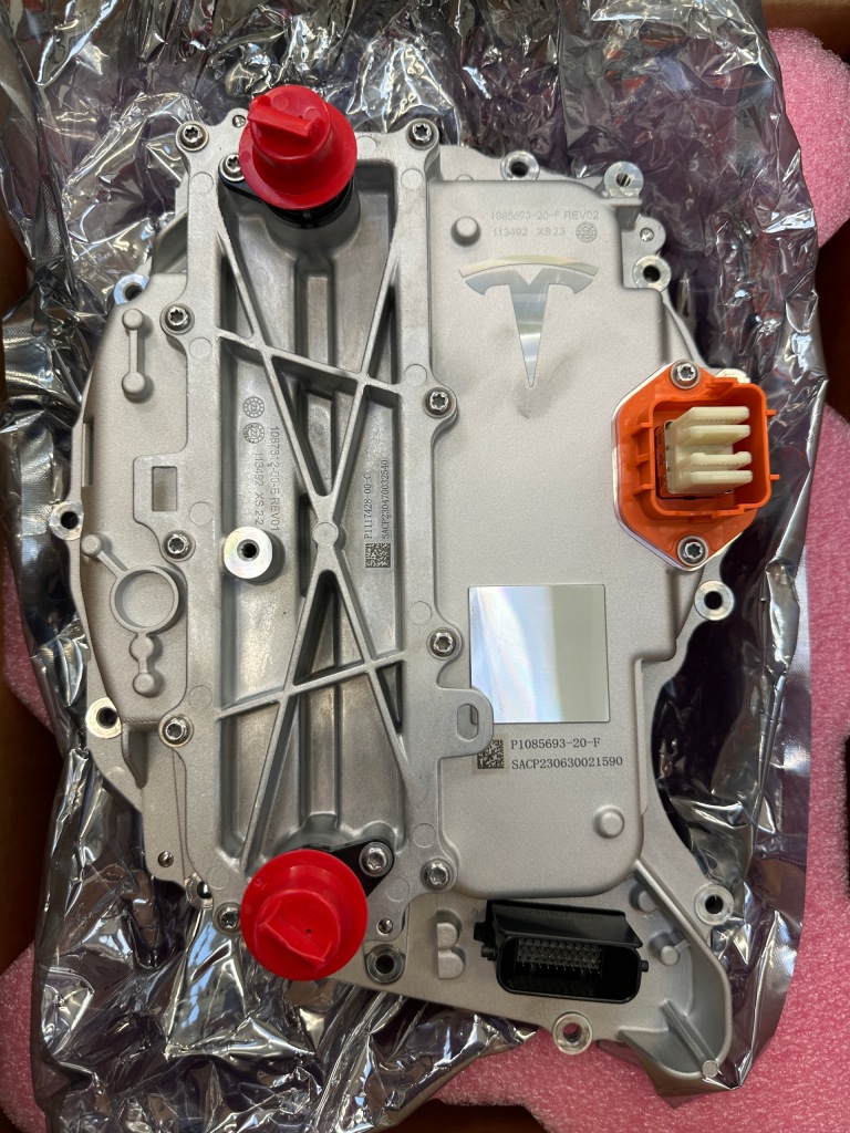 фото №3, Tesla s plaid інвертор drive unit 1079944-05-l