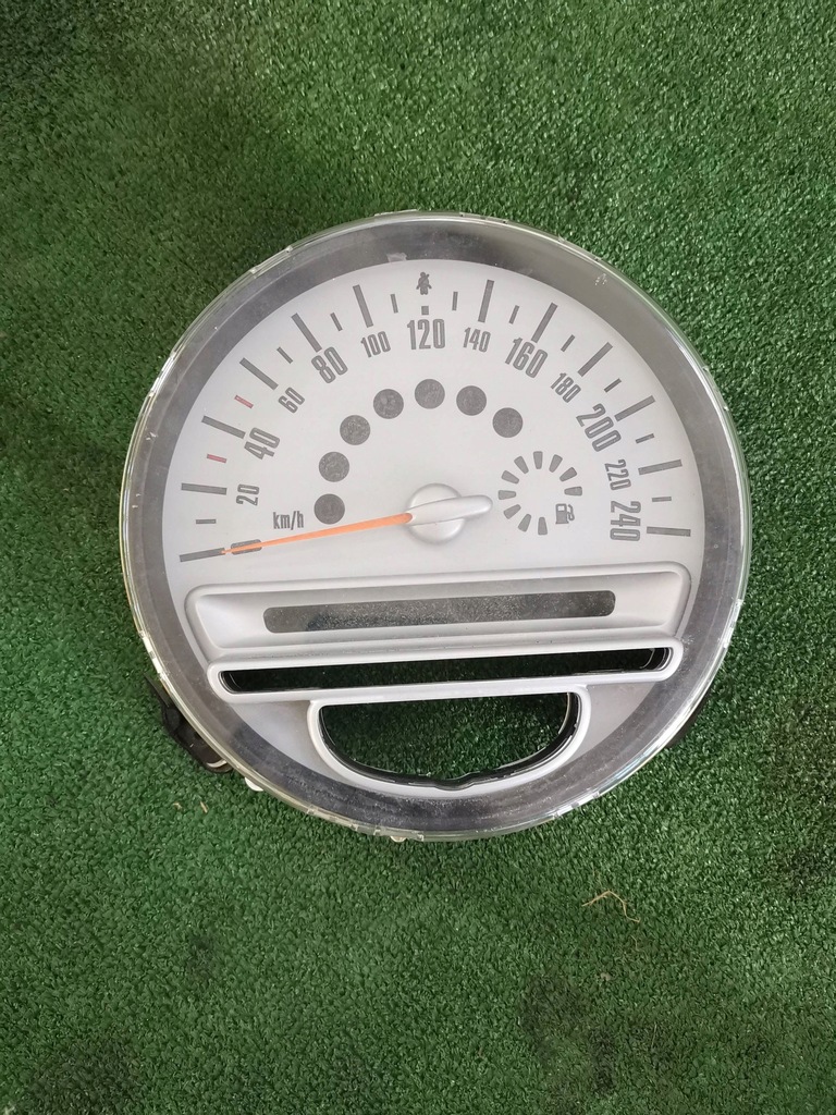 фото №1, Счетчик приборы mini r56 9136193