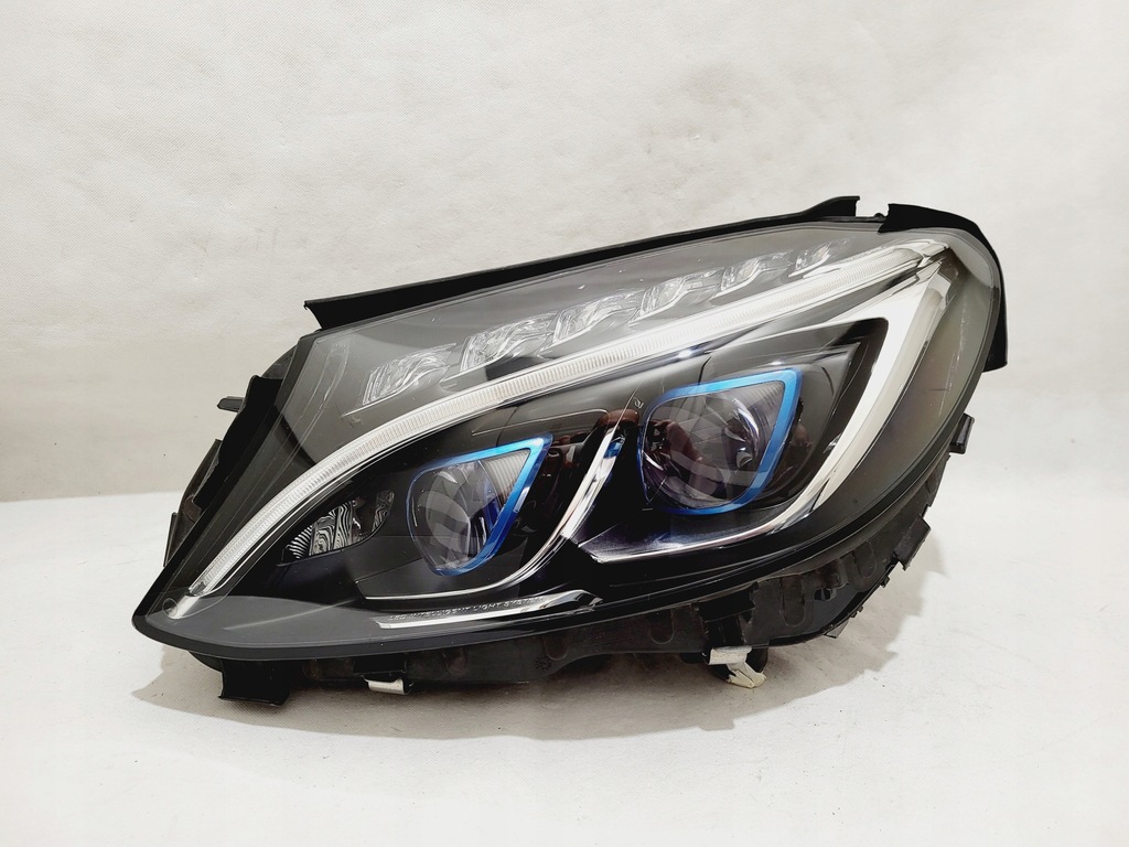 фото №1, Mercedes c-klasa w205 ils full led гибрид