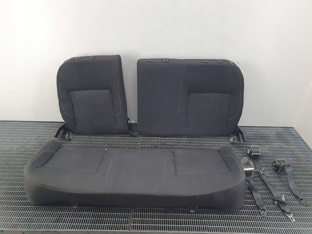 фото №1, Заднее сиденье задняя ремни сиденья ii ряд sandero ii dacia lift