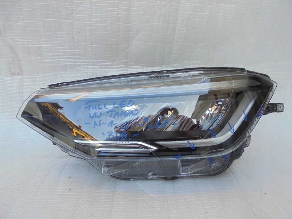 фото №1, Full led лампа левая фара левый vw taigo 2g7 2g7941005a slask eu