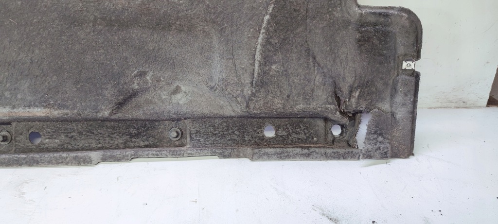 фото №13, Захист підвіска ліва велика audi a6 c8 4k0825207