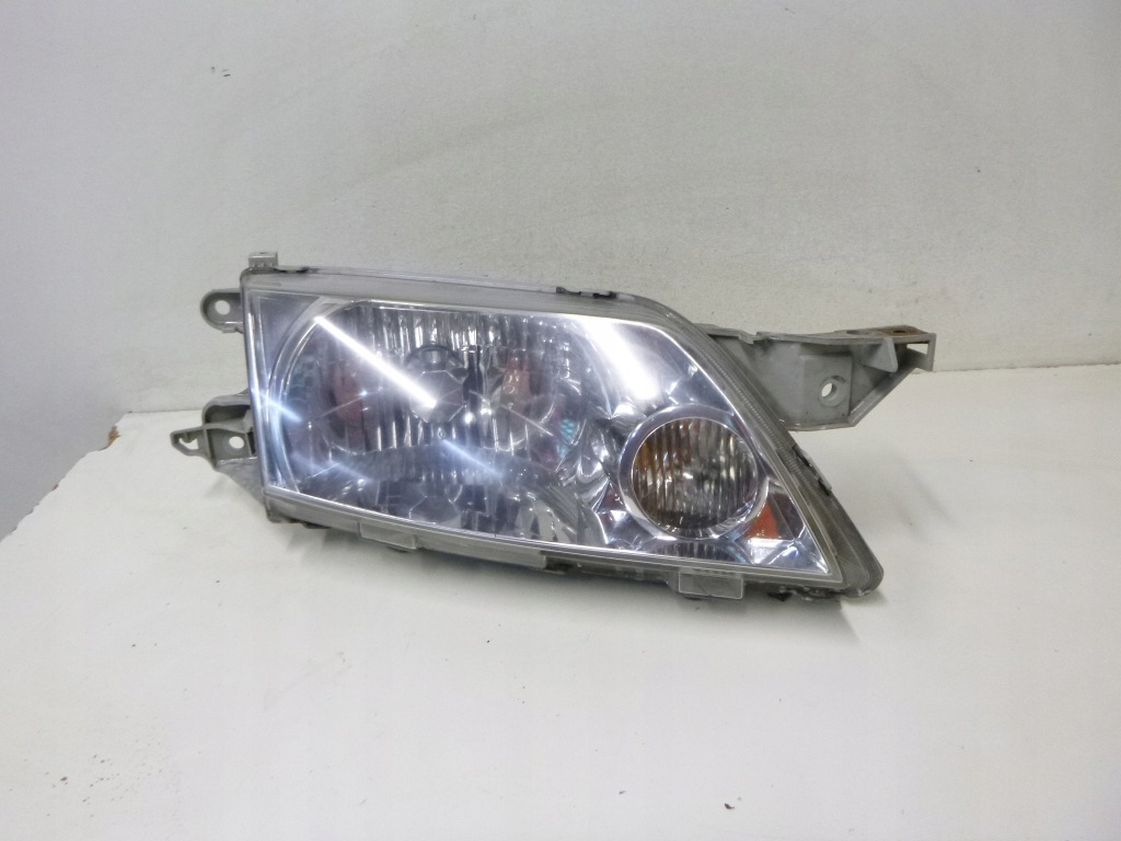 фото №1, Лампа передняя mazda premacy 2004r. stanley