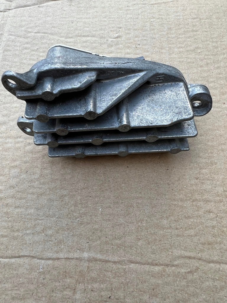 фото №1, Модуль jeżyk led renault оригинальный номер 19623501левый