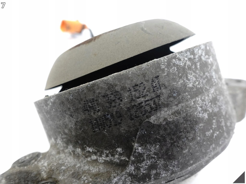 фото №8, Audi a8 s8 4h0 d4 lift 09-17 права кронштейн подушка коробки передач 4.0 tfsi