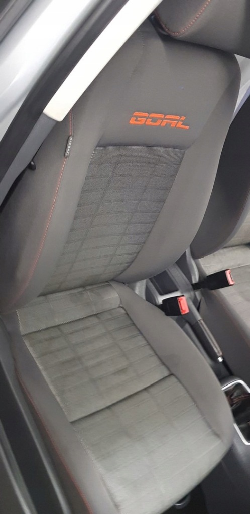 фото №1, Сиденья заднее сиденье kompet goal vw golf v 5 plus