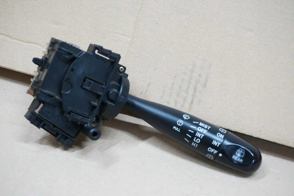 фото №1, Toyota rav4 переключатель комбинированный дворник 03r