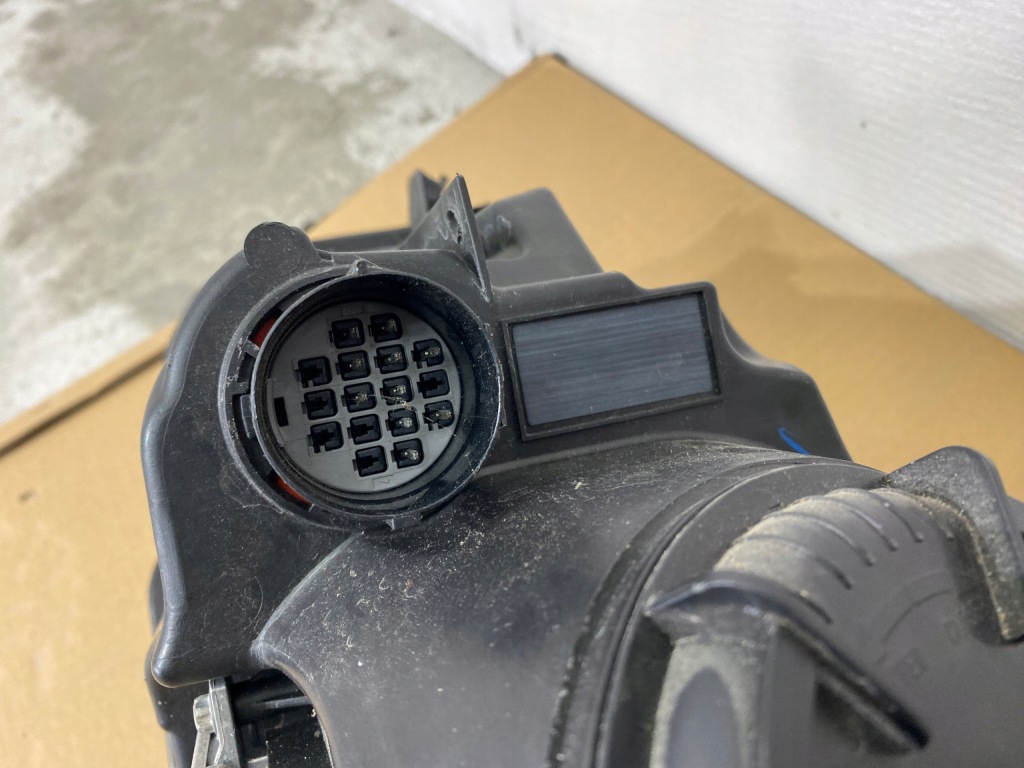 фото №11, Лампа ксенон jaguar xf x260 правая перед передняя