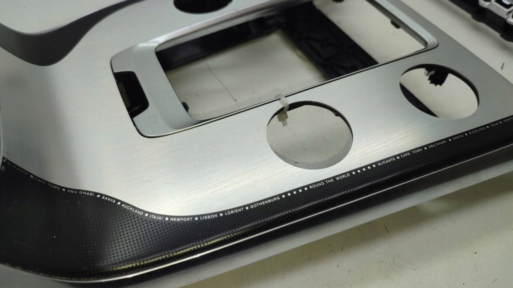 фото №6, Рамка тунель радіо консолі volvo v40 ii europa 2016 ocean race