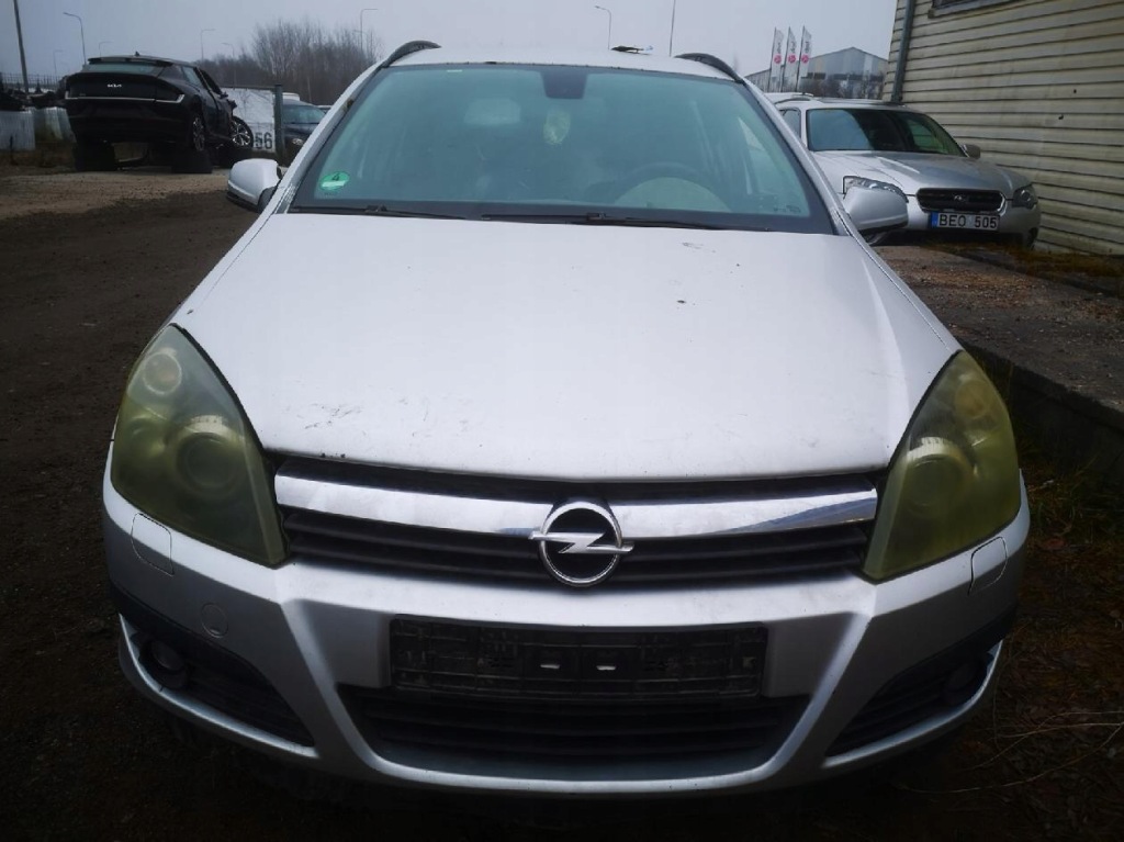 Opel astra коробка запобіжників 2005 1.9l 13206757 Недорого