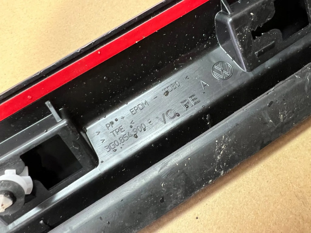 фото №10, Молдинг дверь vw passat b8 alltrack 3g0854900e правая перед передняя