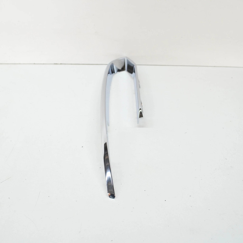 фото №7, Bmw 5 f10 молдинг бампера передній права 51117331770 2016 oem