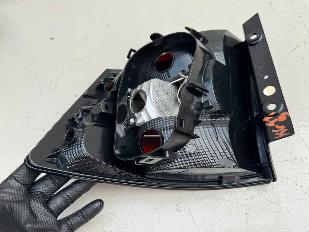 фото №15, Skoda fabia 3 iii kombi 14-18r лампа ліва задня лівий задня 6v9945095