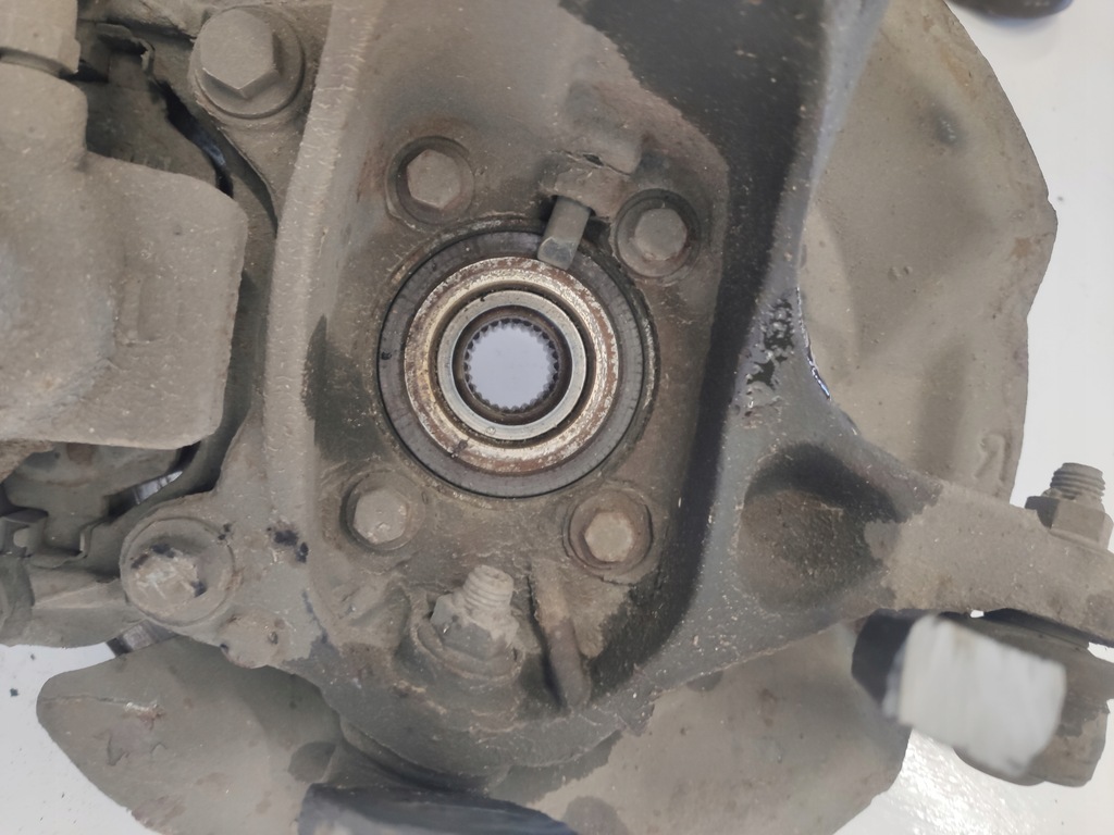 фото №3, Mini r56 r57 lift поворотний кулак правий перед 1.6d