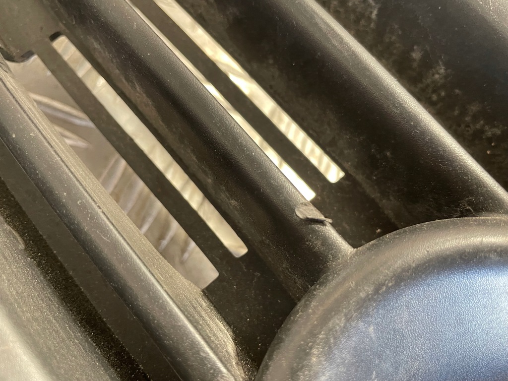 фото №11, Решётка бампера правая suzuki kizashi 71751-57l1