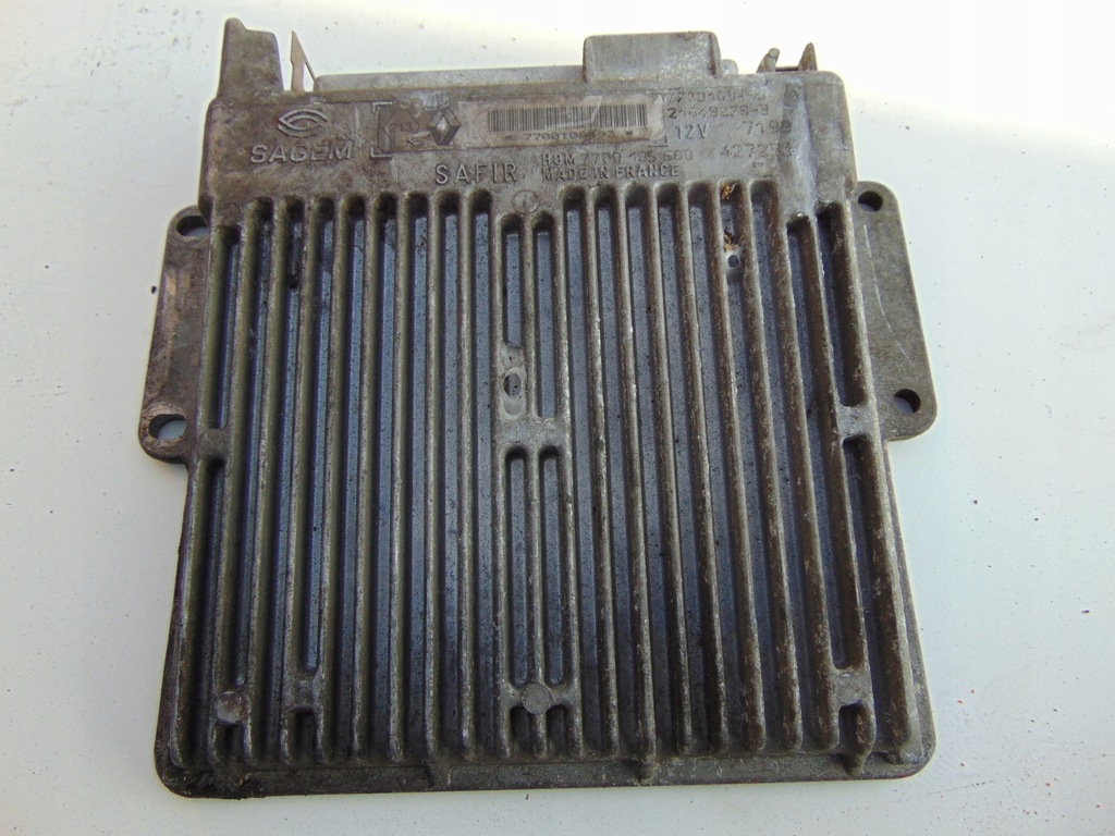 фото №1, Бортовой компьютер 7700108493 7700105560 21649279-3 renault