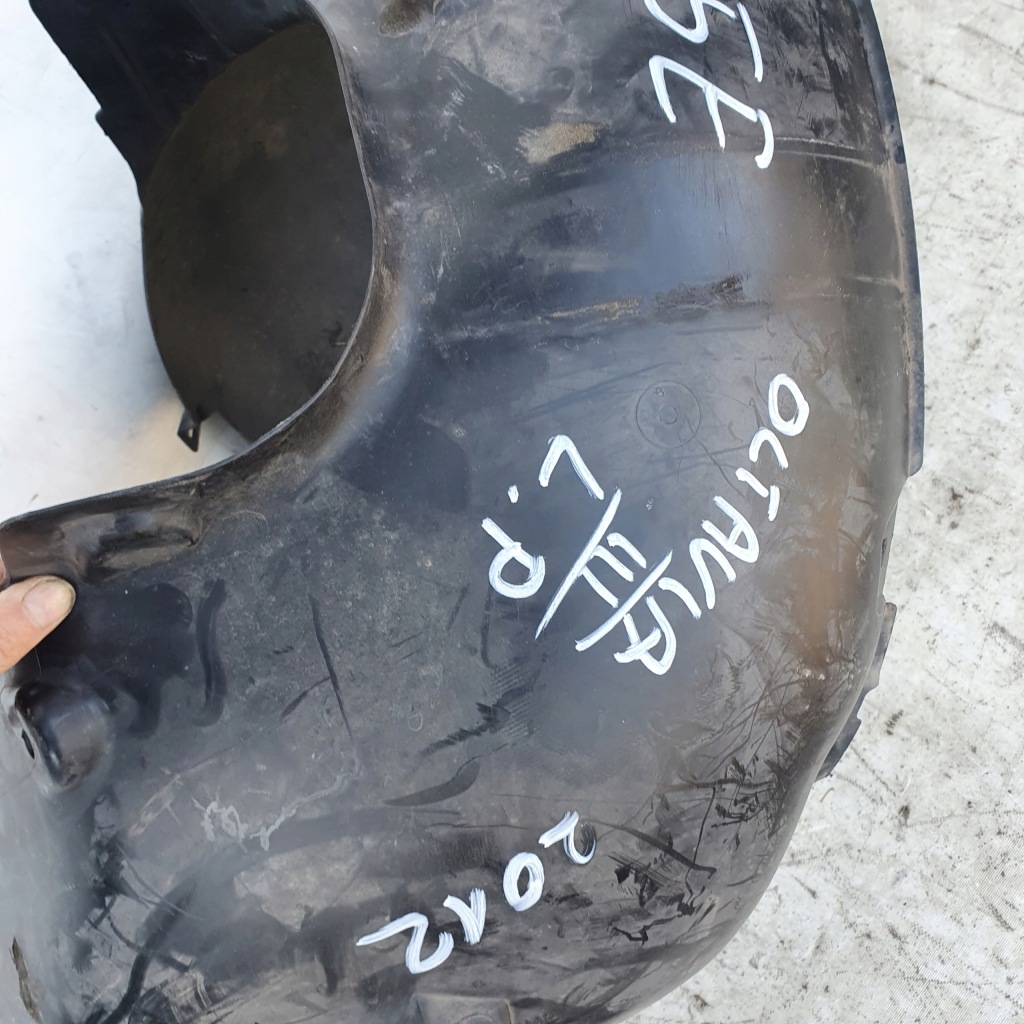 фото №12, Підкрилок лівий перед skoda octavia iii