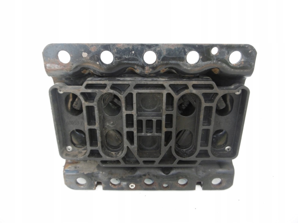 фото №8, Подушка кронштейн двигателя renault magnum premium dxi