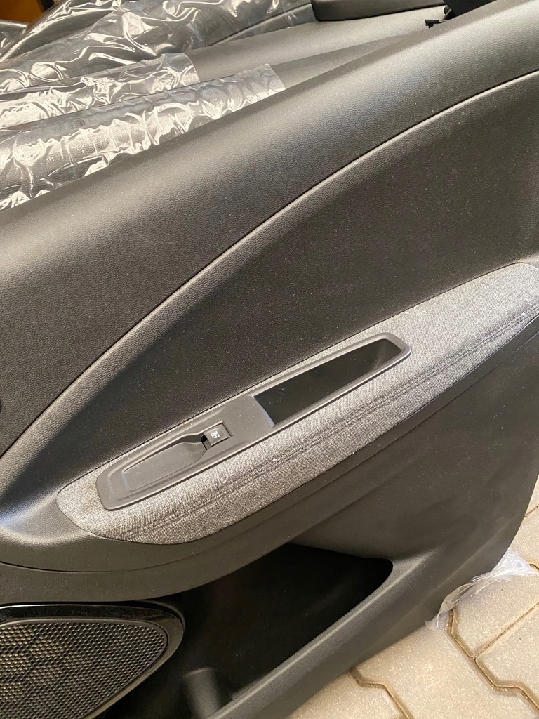 фото №12, Renault zoe ii сиденья заднее сиденье сиденья салон