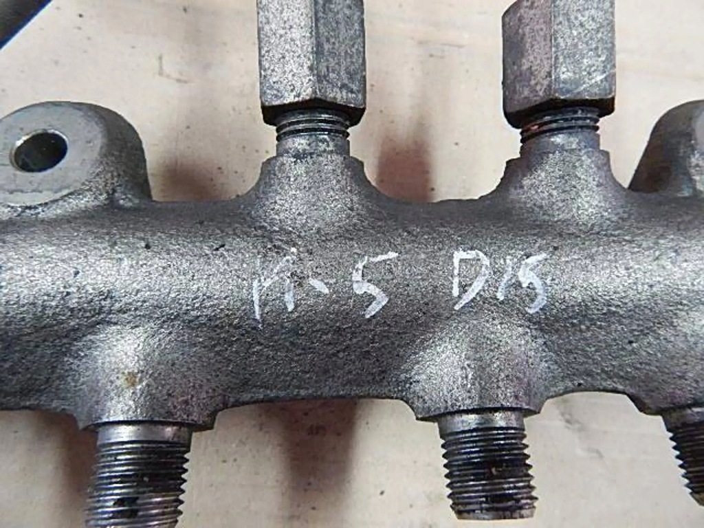 фото №6, Молдинг упорскування mazda 5 2.0d rf7j 05-10 kpl