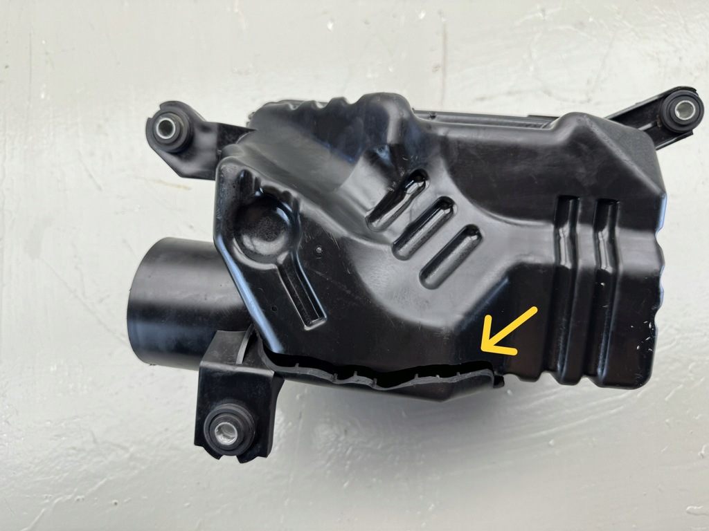 фото №10, Hyundai santa fe i 1 00-05r корпус фильтра воздуха 28110-a6350