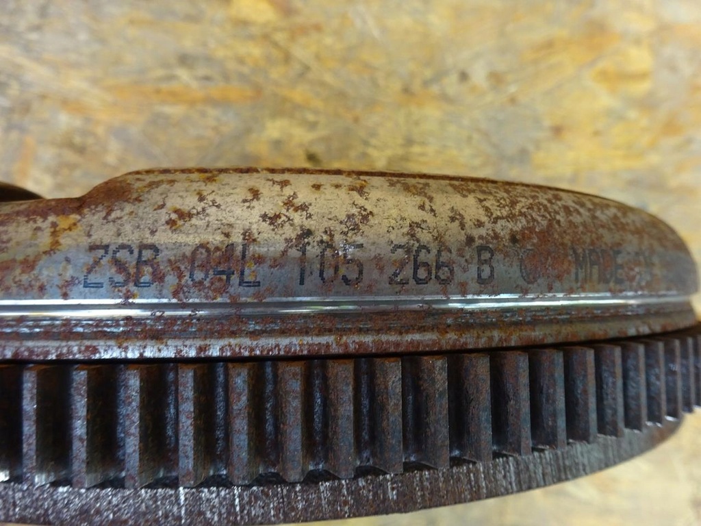 фото №9, Audi q3 8u 2.0 tdi зчеплення повний маховик з двома масами набір luk 03l141025t ideał