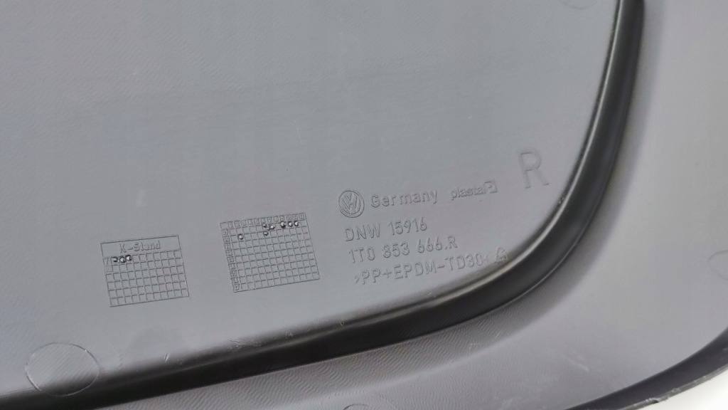 Vw caddy 3 1t0 pierwszy рестайлинг  решётка решётка  заглушка бампера правая kr53 с Разборки