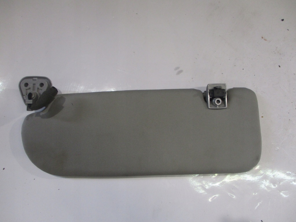 фото №1, Козырёк защита солнцезащитная козырёк правый hyundai i40