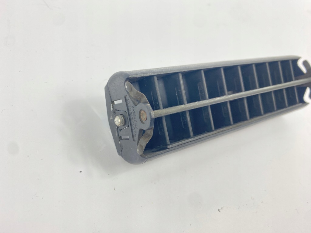 фото №9, Средняя решётка обдув панель приборная консоль mercedes w126 1268310330