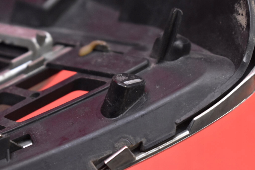 фото №8, Решётка радиатора решётка радиатора хром 735485930 lancia delta 3 iii 08-14