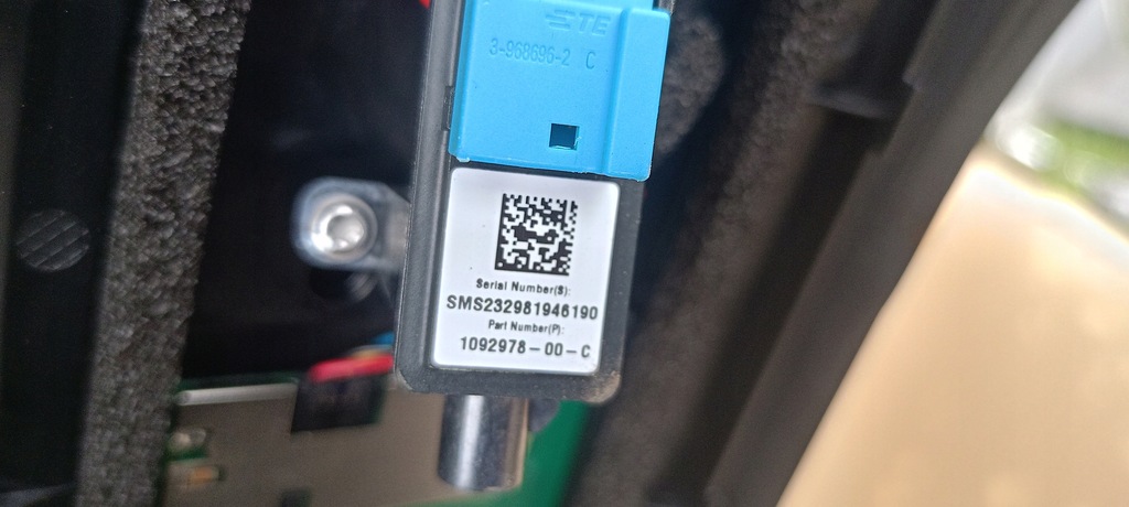 фото №8, Обшивка ліва захист стійка камера ліва tesla y 1516255-00-e оригінал