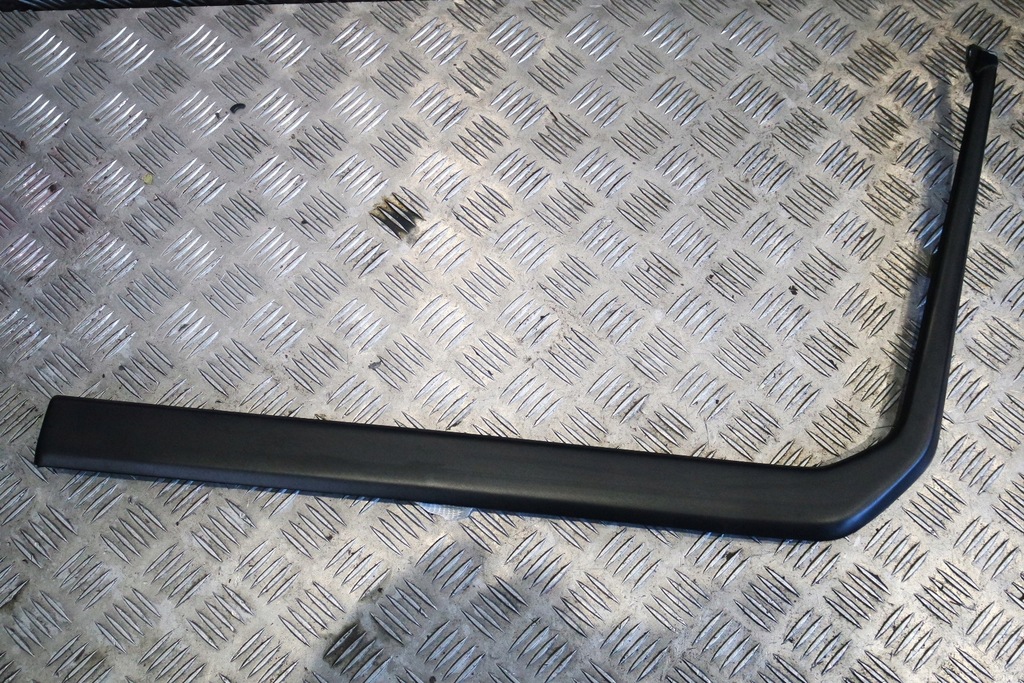 фото №1, Захист молдинг консолі lamborghini urus 4ml853268p