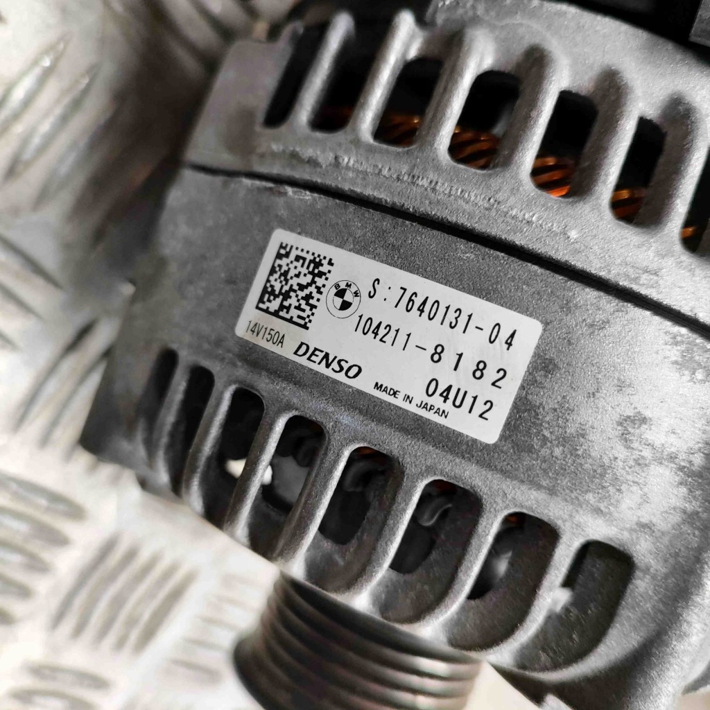 Генератор bmw x1 f48 1042118182 23772464 2.0l 110kw 2016 с Разборки