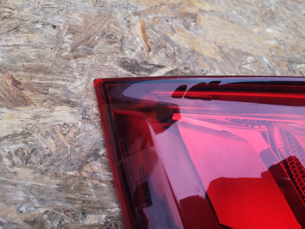 Audi q5 80a фара лівий задній full led matrix в Україні