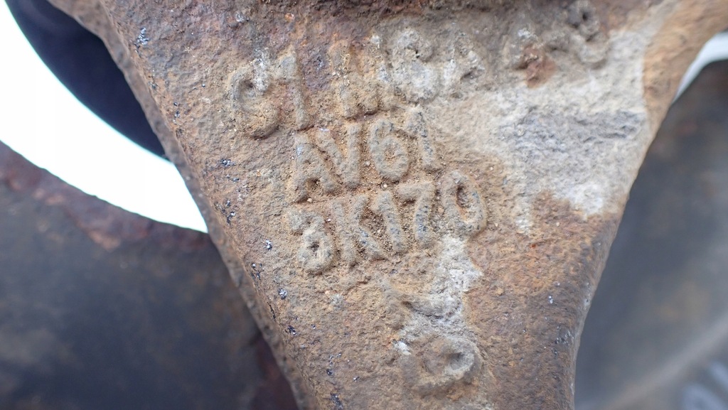 фото №14, Поворотный кулак правый перед ford grand c-max av613k170