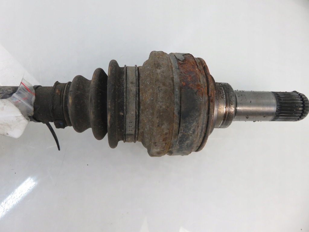 фото №6, Приводной вал правая задняя bmw 5 f10 520 d 7581022