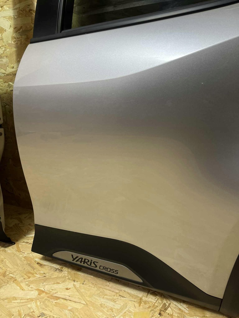 фото №15, Повний двері ліва перед + задня задні toyota yaris cross 24r 1l0 оригінал