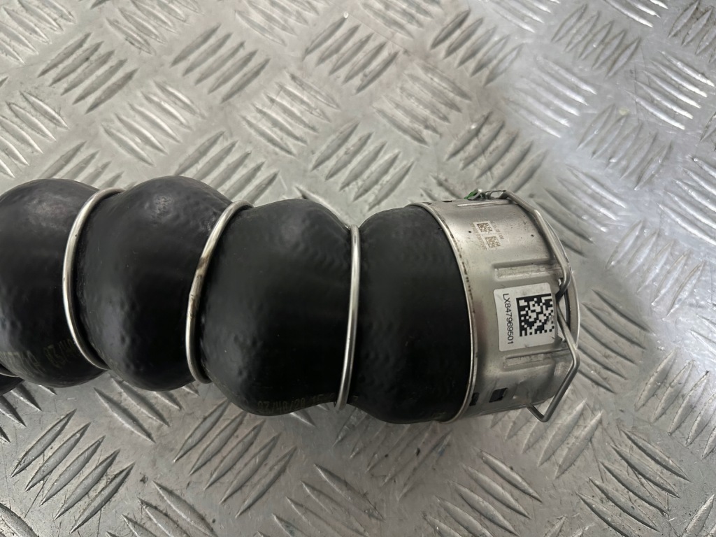 фото №3, Bmw g20 g21 труба шланг воздуха 8479695