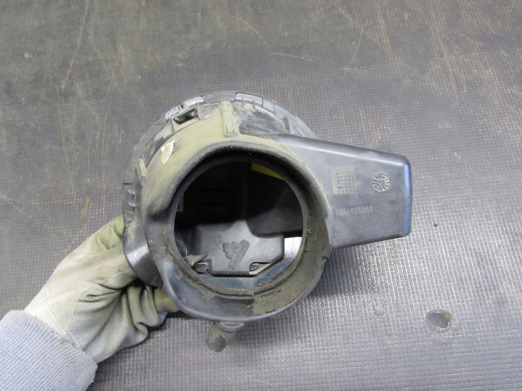 фото №1, Крышка топлива peugeot 5008 i 09-13r