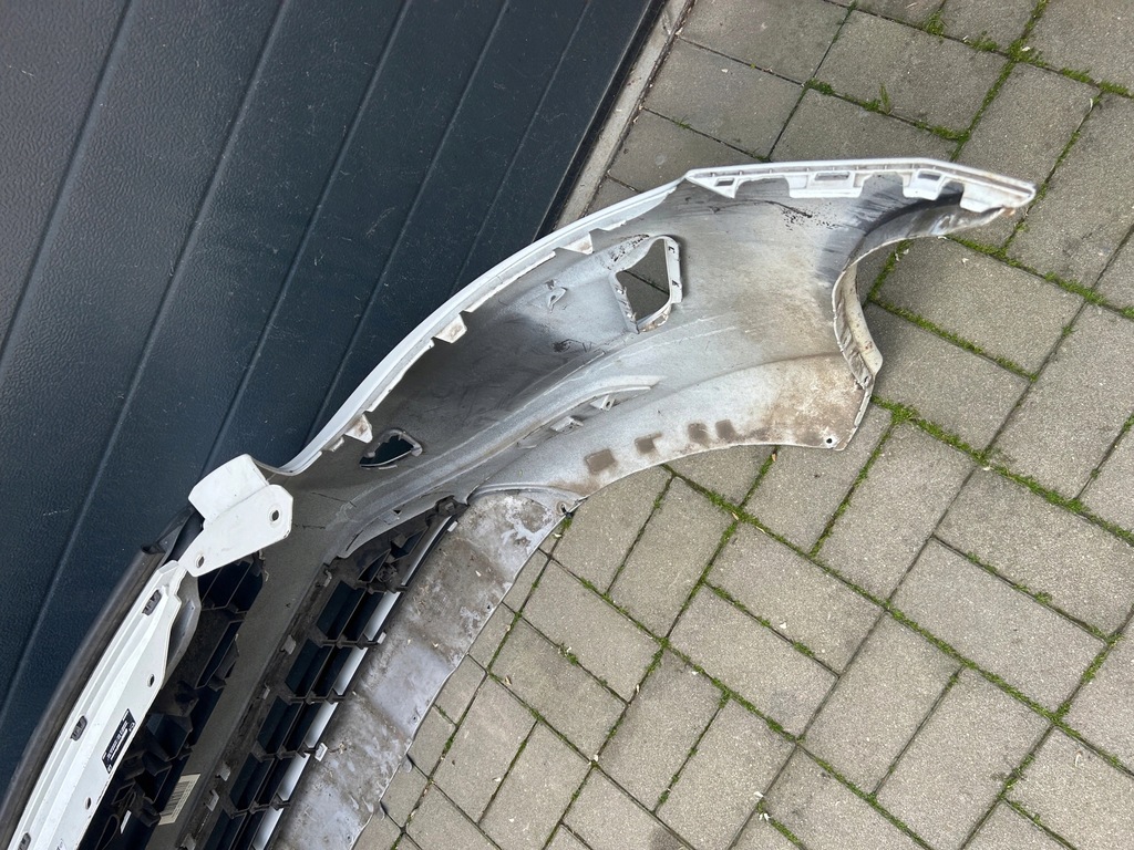 фото №13, Volvo xc-60 xc60 i lift 13-17 бампер перед радар 31333833 решітка радіатора