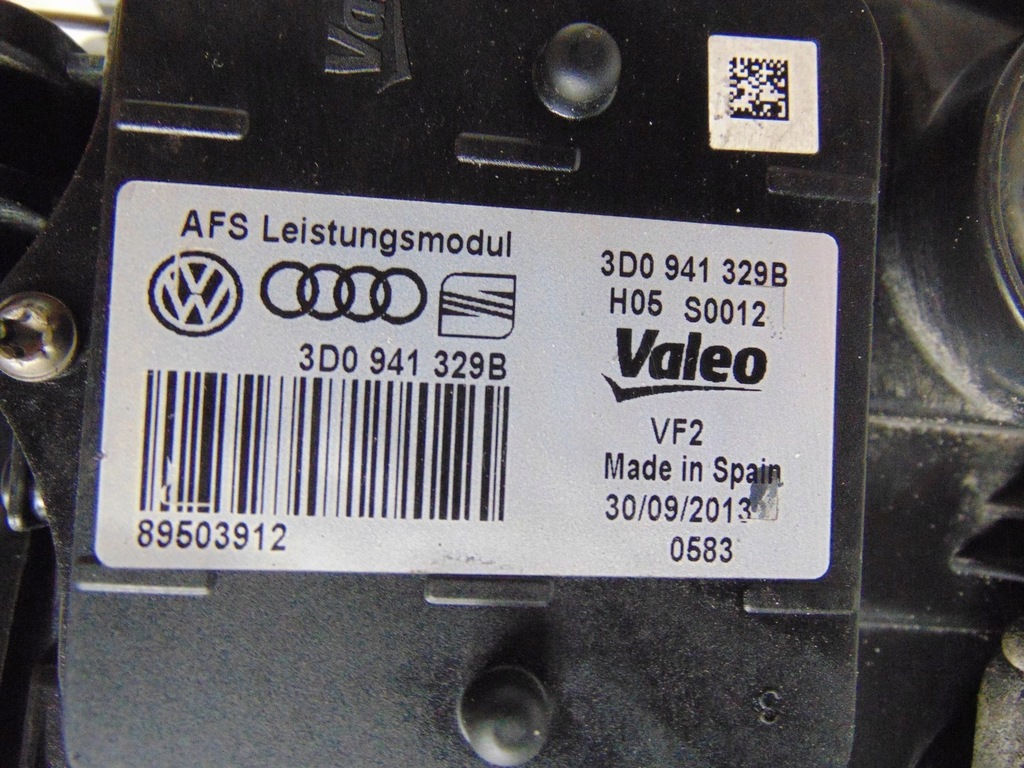 фото №14, Лампа права перед bi ксенон led vw passat b7 3ab941752 europa комплектна