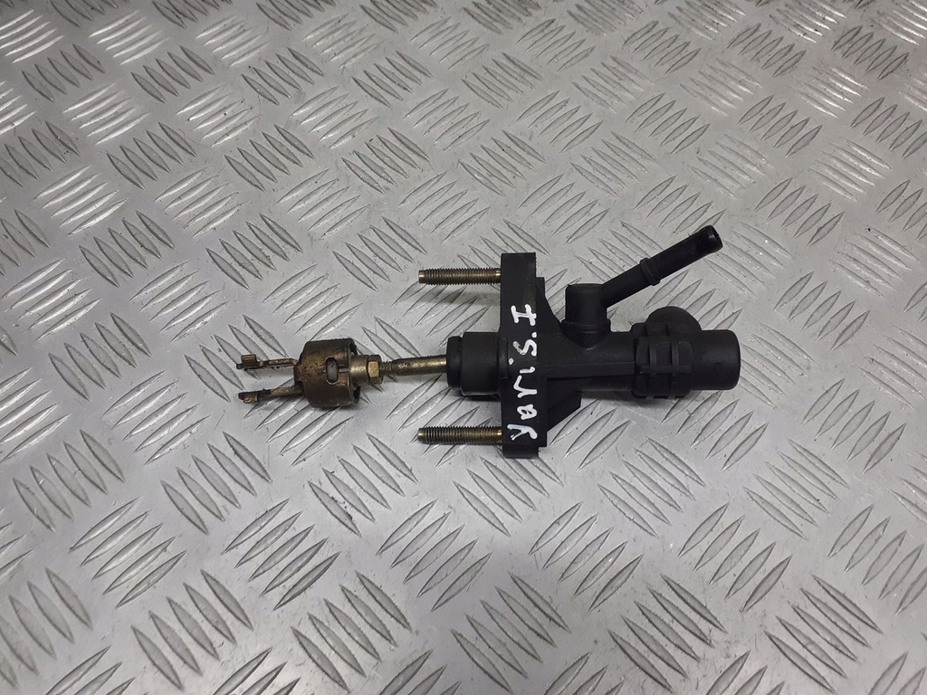 фото №1, Помпа сцепления toyota yaris i 1.3