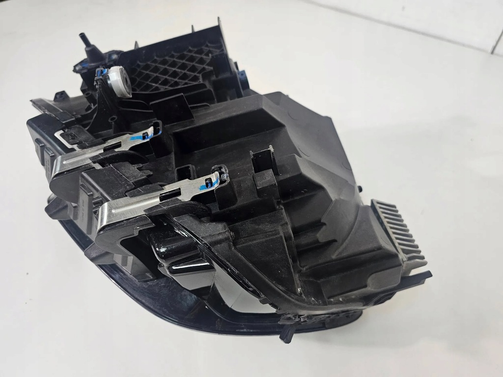 фото №10, Лампа правая перед bmw 2 g42 shadow black full led 8083636-07