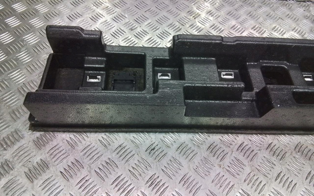 фото №7, Hyundai i30 защита багажника 85712-2l000