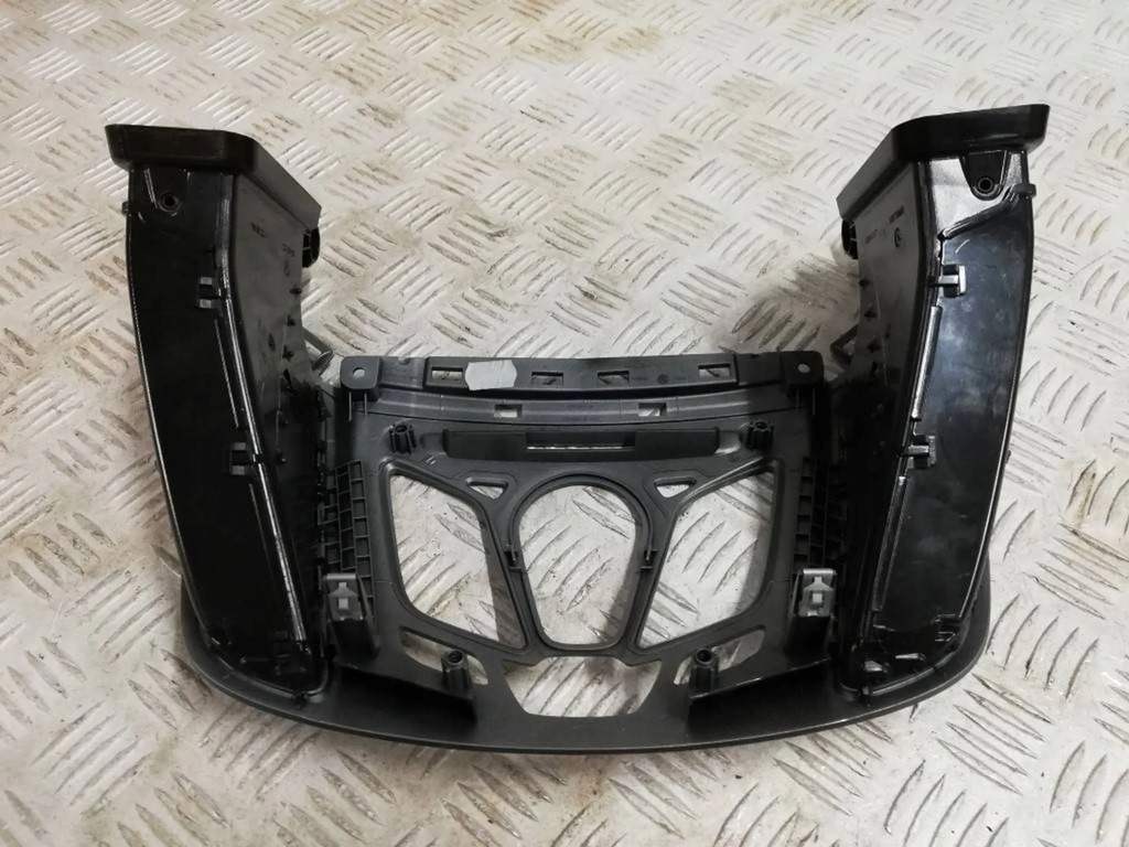 фото №3, Ford c-max ii mk2 рамка радіо