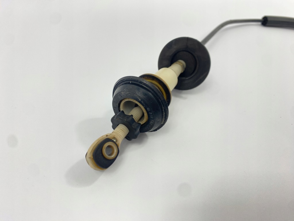 Трос газу mercedes w140 s420 s500 420se 500se 500sel 4.2 5.0 1403000330 Зі Шроту