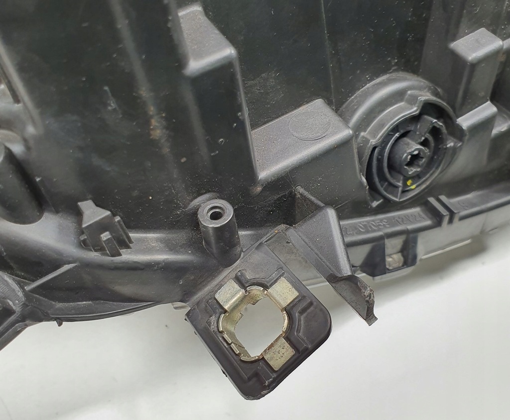 фото №8, Лампа левая перед ксенон citroen c5 iii x7 europa