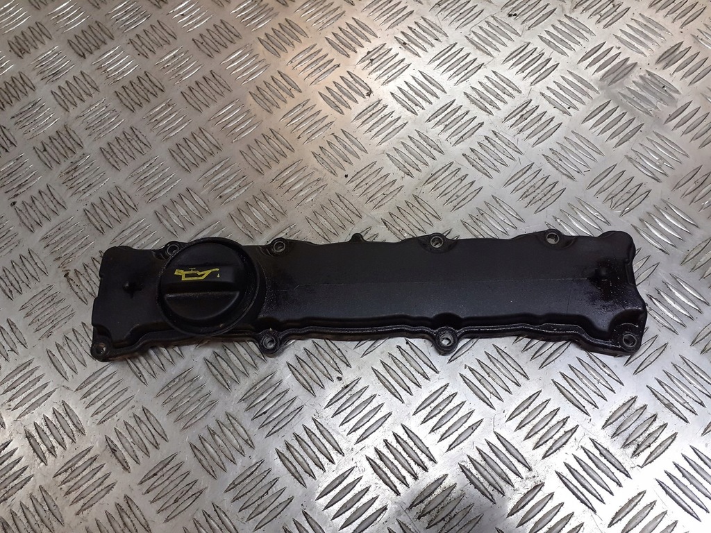 фото №1, Крышка клапанов 1 citroen c4 1.4