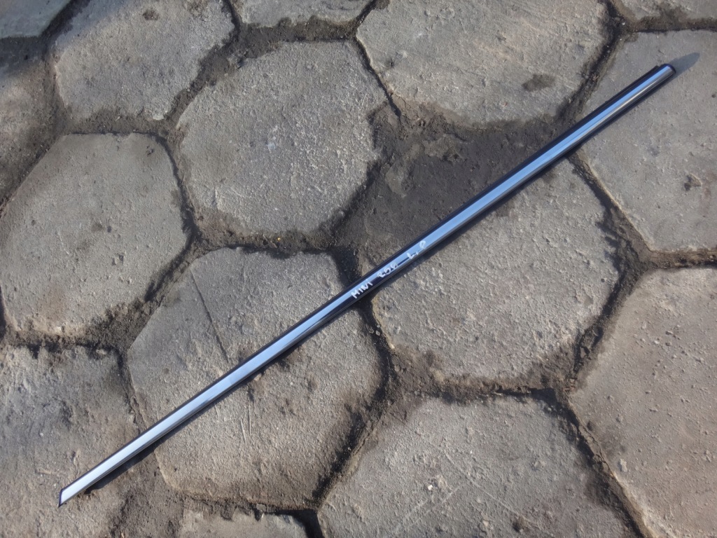 Молдинг ущільнювач скло двері ліва mini r55 r56 r57 r58 r59 хром Ціна