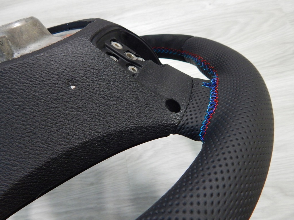 фото №11, Bmw x5 x6 e70 e71 воздуховод nowa кожа sport alcantara pod лепестки переключения